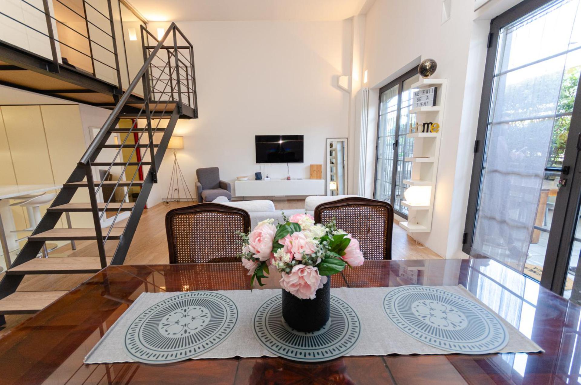 Vivimihome Loft Su Due Livelli Con Terrazzo Μιλάνο Εξωτερικό φωτογραφία